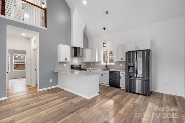 842 Lincoln Drive, Shelby, NC 28152