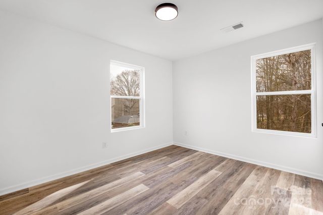 842 Lincoln Drive, Shelby, NC 28152