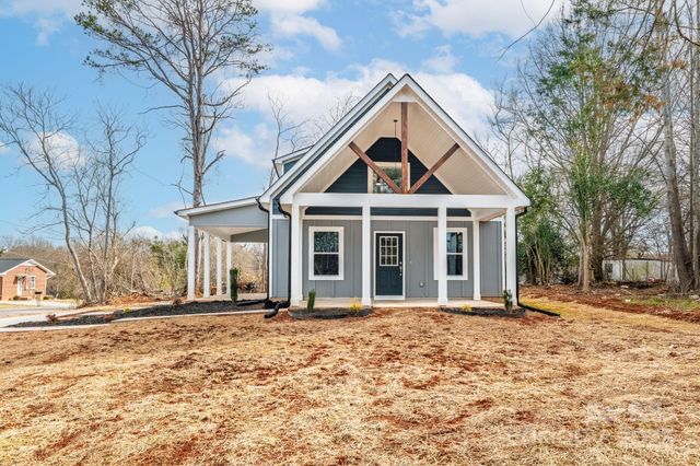 842 Lincoln Drive, Shelby, NC 28152