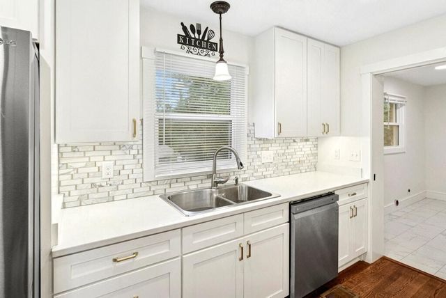 206 W Five Notch Road, North Augusta, SC 29841