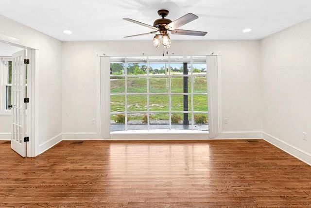 206 W Five Notch Road, North Augusta, SC 29841