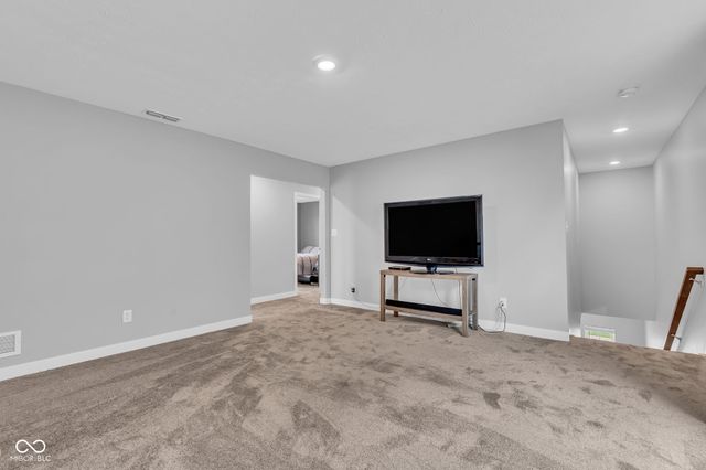 20138 Edwick Drive, Westfield, IN 46074