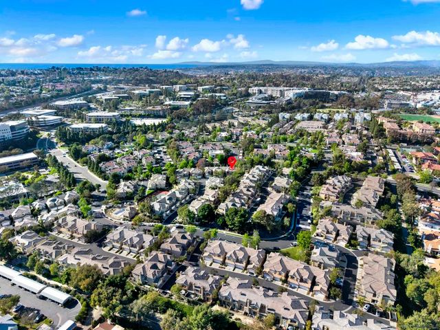 3668 Ruette De Ville, San Diego, CA 92130