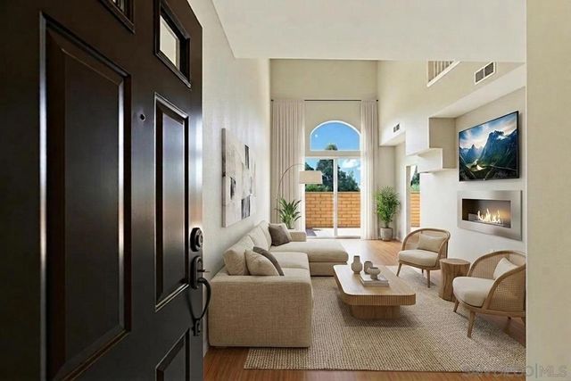 3668 Ruette De Ville, San Diego, CA 92130