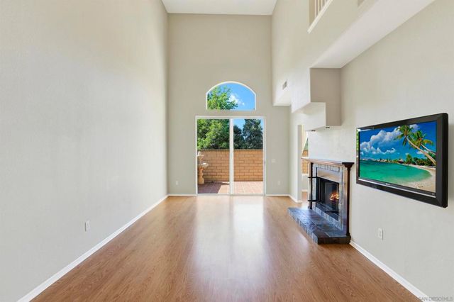 3668 Ruette De Ville, San Diego, CA 92130