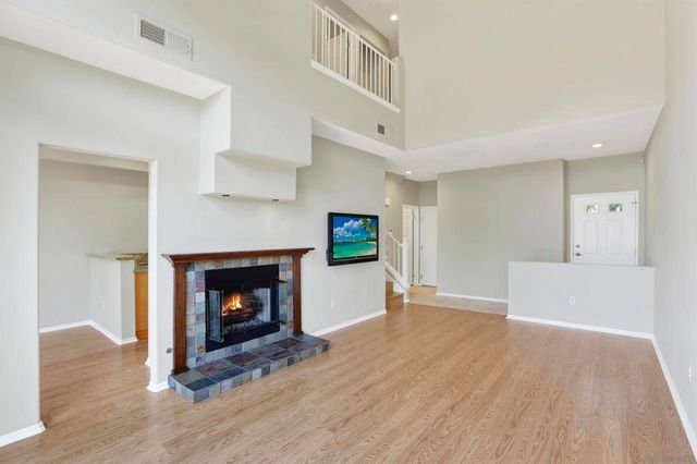 3668 Ruette De Ville, San Diego, CA 92130