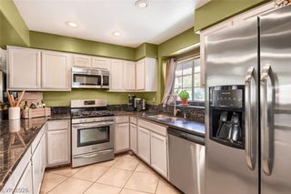 9271 Silver Arrow Court, Las Vegas, NV 89117