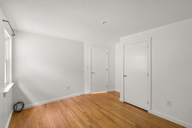24 Speen St 24, Natick, MA 01760