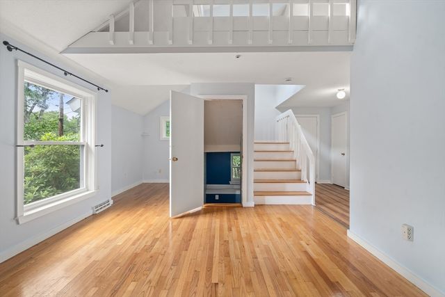 24 Speen St 24, Natick, MA 01760