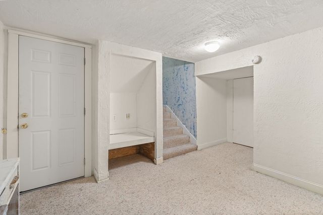 24 Speen St 24, Natick, MA 01760
