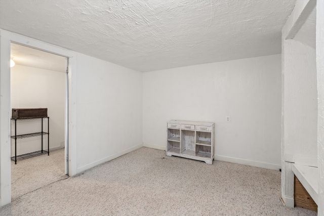 24 Speen St 24, Natick, MA 01760