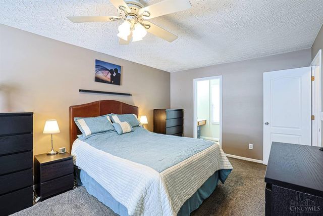 3573 S Heartwood Road, Amelia, OH 45102