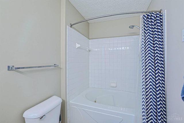 3573 S Heartwood Road, Amelia, OH 45102