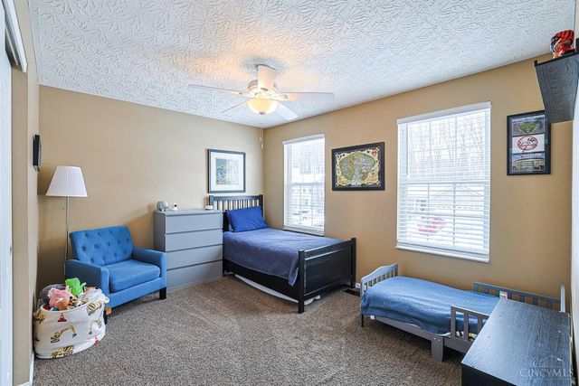 3573 S Heartwood Road, Amelia, OH 45102