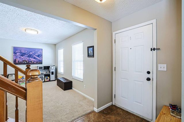 3573 S Heartwood Road, Amelia, OH 45102