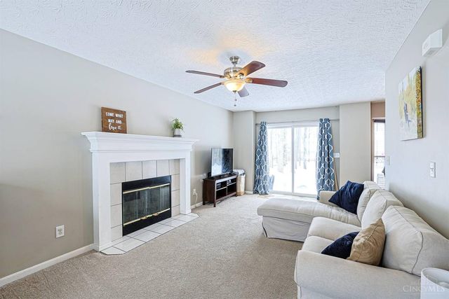 3573 S Heartwood Road, Amelia, OH 45102