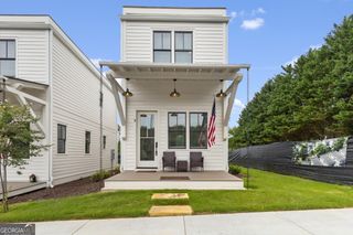 184 W Jarrard Street, Cleveland, GA 30528