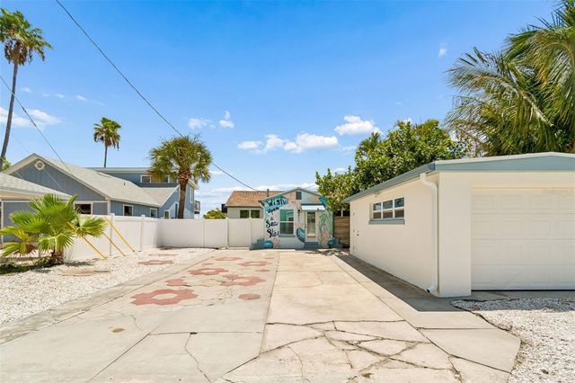8125 BAYSHORE DRIVE, Treasure Island, FL 33706