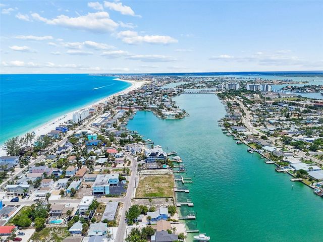 8125 BAYSHORE DRIVE, Treasure Island, FL 33706