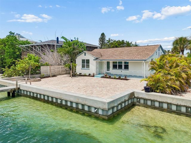 8125 BAYSHORE DRIVE, Treasure Island, FL 33706