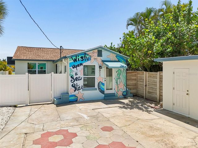 8125 BAYSHORE DRIVE, Treasure Island, FL 33706