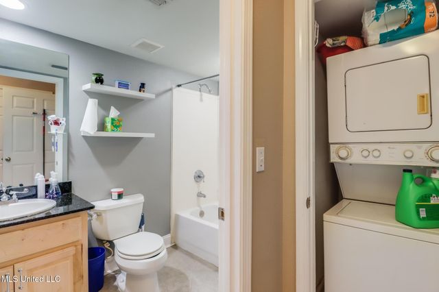 2046 Beach Boulevard, A321, Biloxi, MS 39531