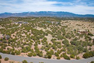 18 Sundance Drive, Santa Fe, NM 87506