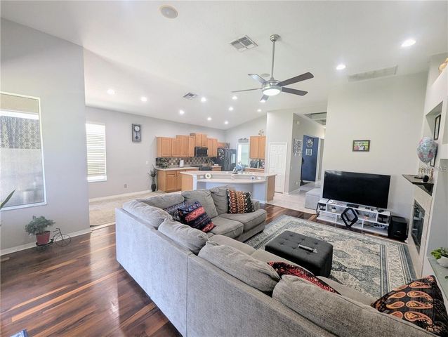 11236 BLACKSMITH DRIVE, Tampa, FL 33626