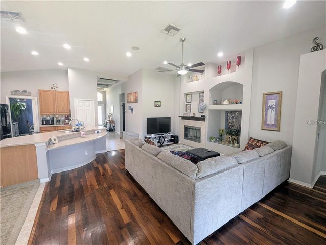 11236 BLACKSMITH DRIVE, Tampa, FL 33626
