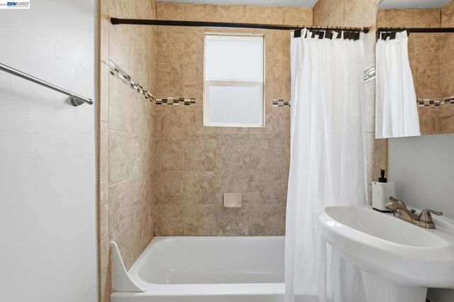 6505 Blake, El Cerrito, CA 94530