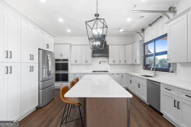 1516 Glover Road, Zebulon, GA 30295