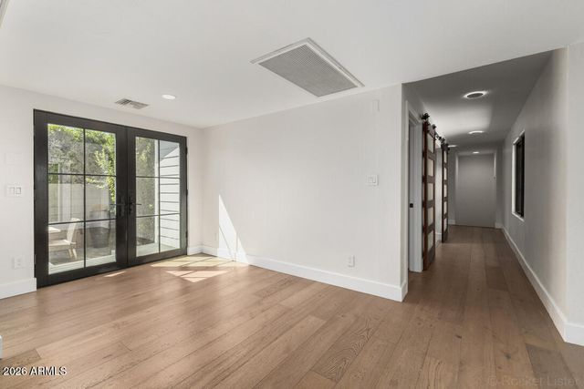 2316 N MITCHELL Street, Phoenix, AZ 85006