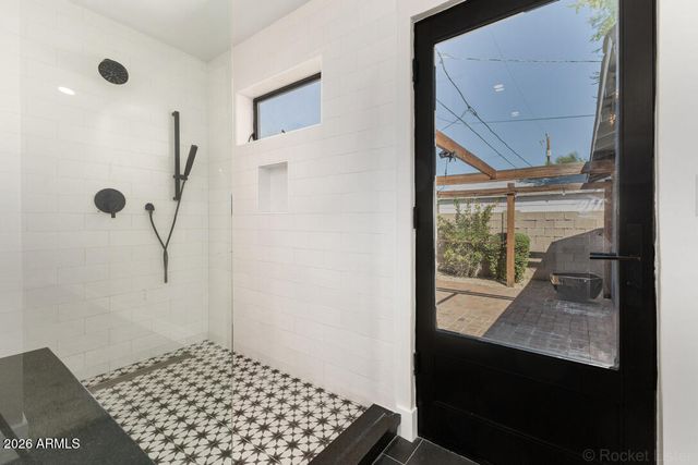 2316 N MITCHELL Street, Phoenix, AZ 85006