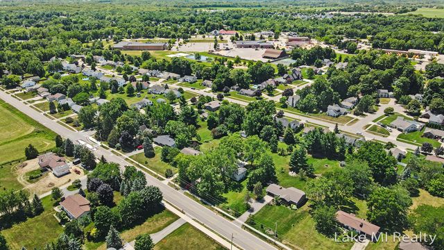2463 Kinney Avenue Nw, City Of Walker, MI 49534