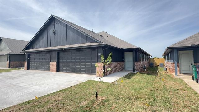 11415 University Drive, Oklahoma City, OK 73114