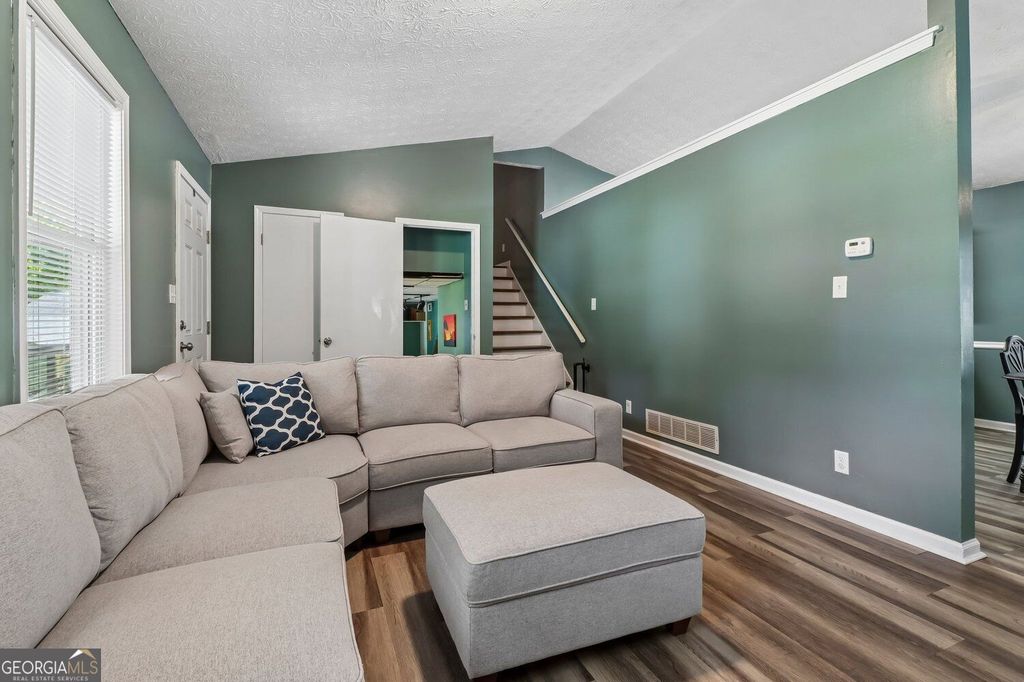 2580 Suncrest Court, Buford, GA 30519 — photo 3