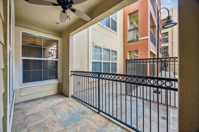 1711 Old Spanish Trail 146, Houston, TX 77054