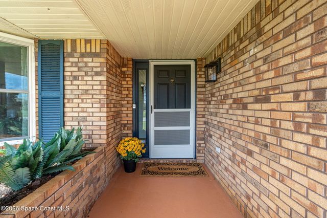 1961 Bradway Street NE, Palm Bay, FL 32905