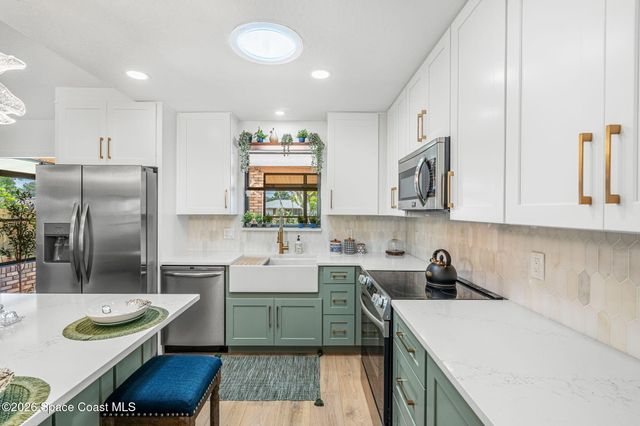 1961 Bradway Street NE, Palm Bay, FL 32905