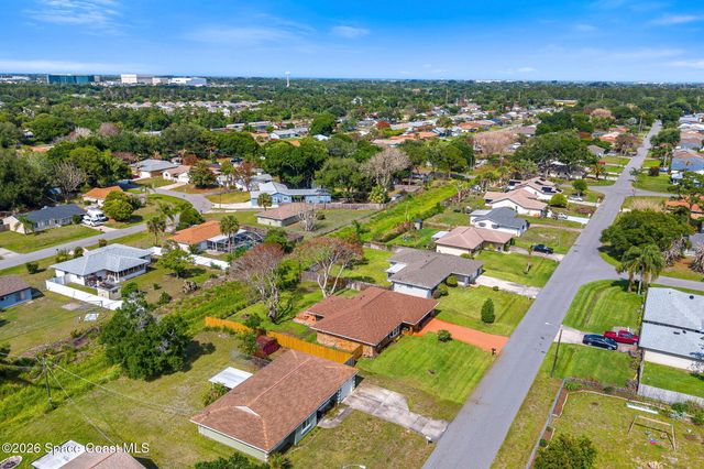 1961 Bradway Street NE, Palm Bay, FL 32905