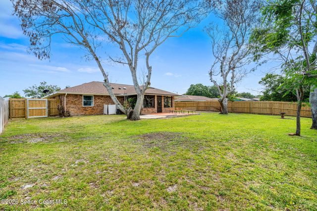 1961 Bradway Street NE, Palm Bay, FL 32905