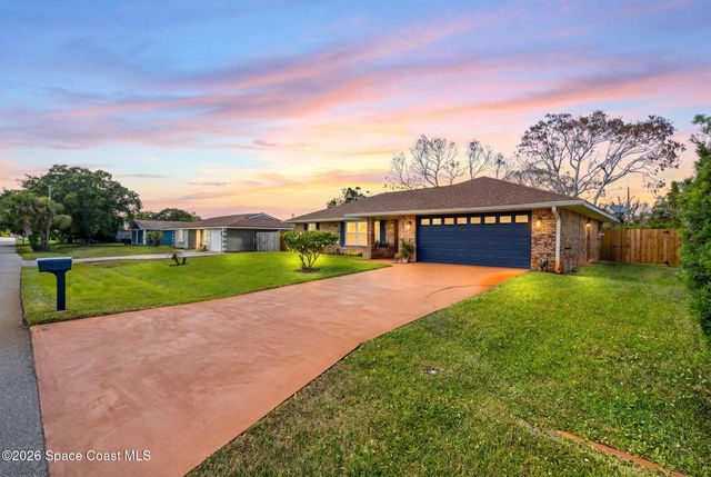 1961 Bradway Street NE, Palm Bay, FL 32905