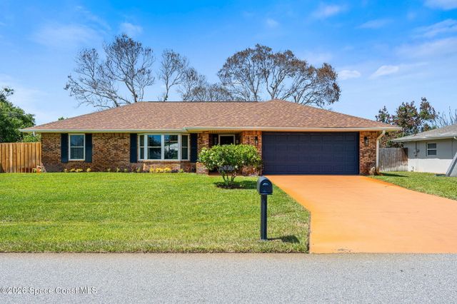 1961 Bradway Street NE, Palm Bay, FL 32905