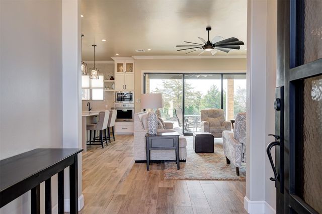 360 Old Farm Road, Edmond, OK 73034