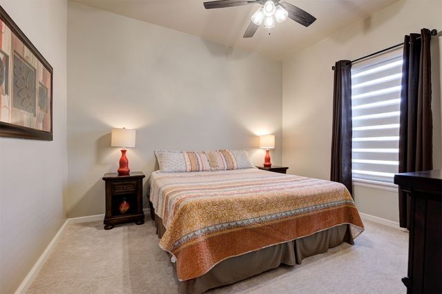 360 Old Farm Road, Edmond, OK 73034
