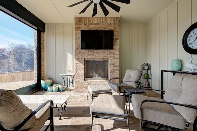 360 Old Farm Road, Edmond, OK 73034
