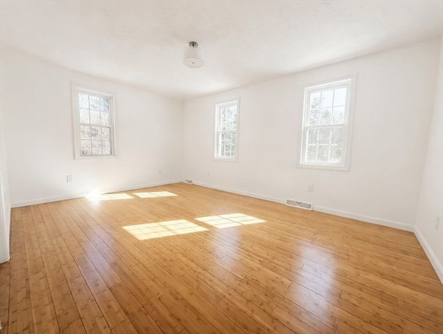 8 Marisa Drive, West Bridgewater, MA 02379