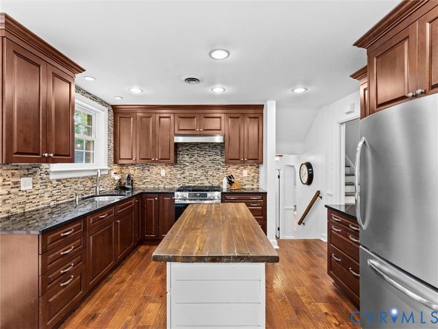 8516 Academy Rd, Henrico, VA 23229