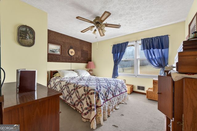 2411 Williamson Zebulon Road, Williamson, GA 30292