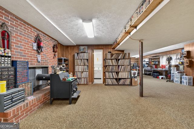 2411 Williamson Zebulon Road, Williamson, GA 30292